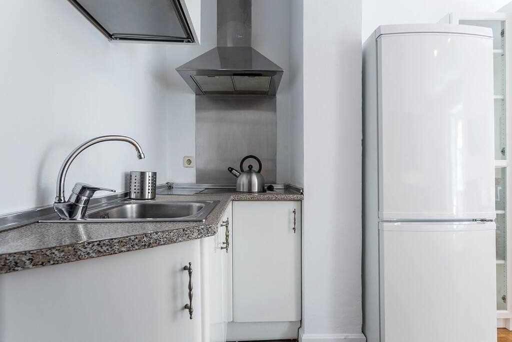 Apartamento Confortable En Atocha Διαμέρισμα Μαδρίτη Εξωτερικό φωτογραφία